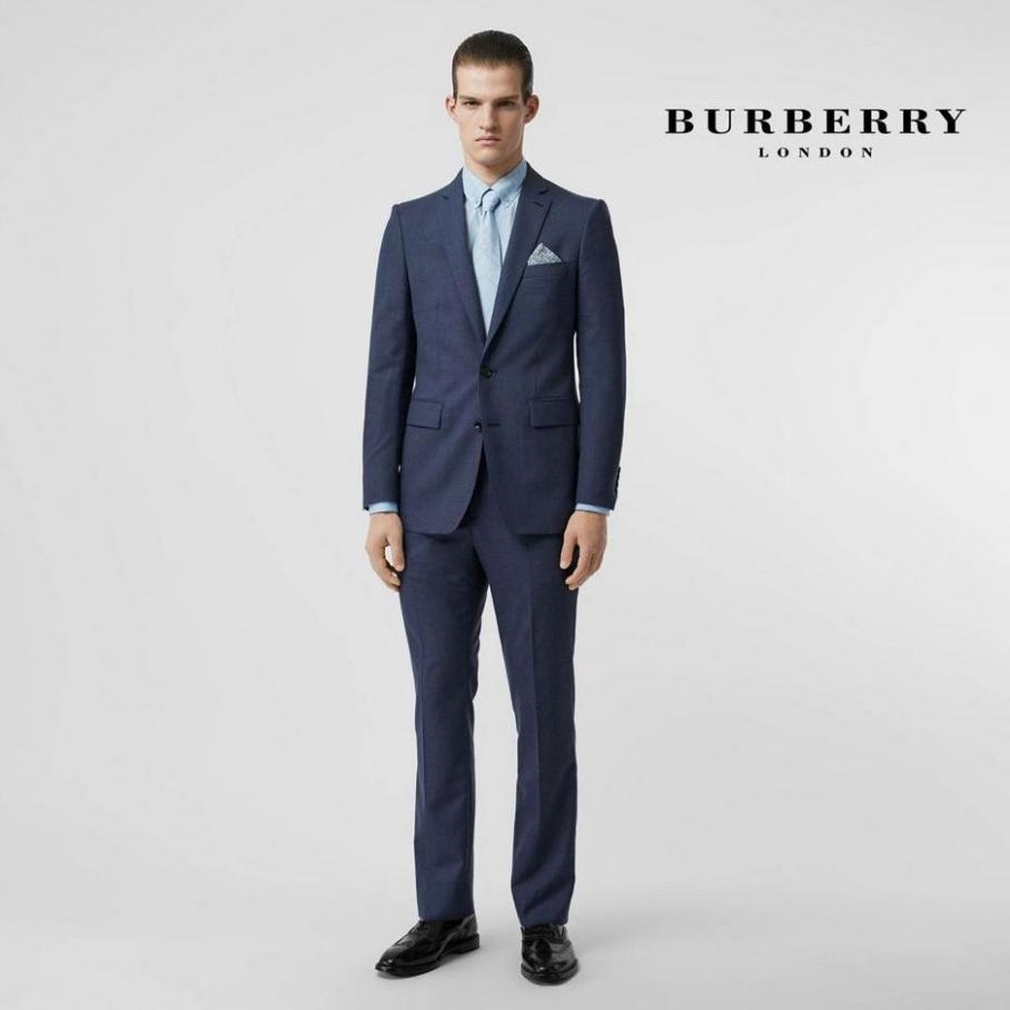 Blazers Collection . Burberry (2019-10-26-2019-10-26)