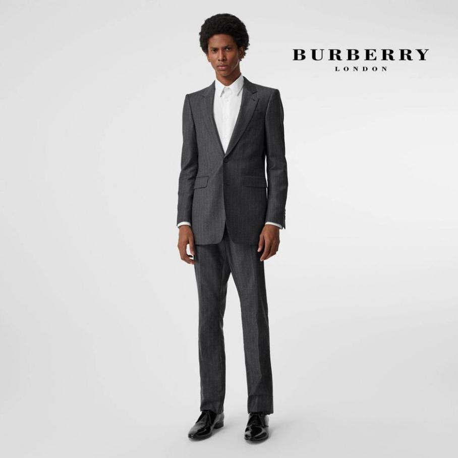 Suits Collection . Burberry (2019-10-26-2019-10-26)