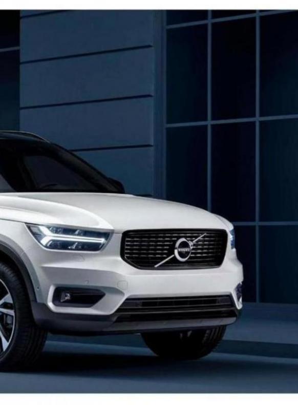  Volvo XC40 . Page 3