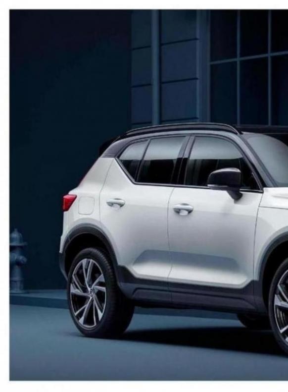  Volvo XC40 . Page 2