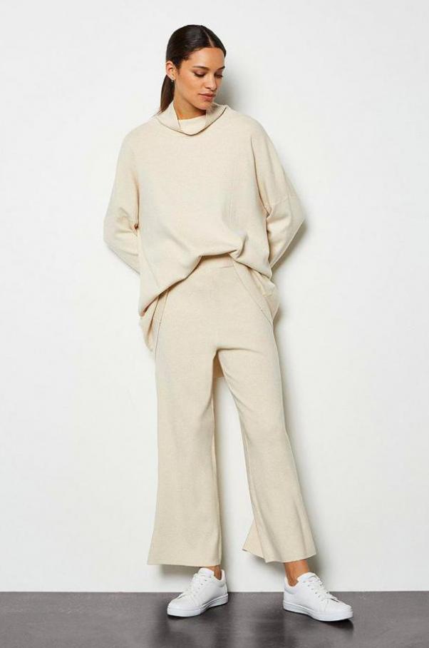  Luxe Loungewear . Page 4