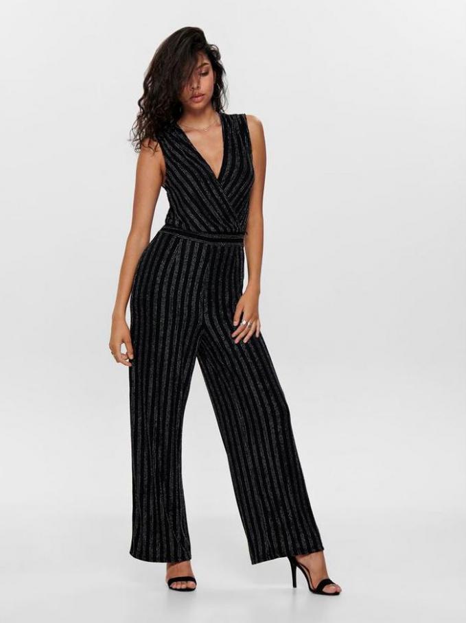  Jumpsuits Collection . Page 5