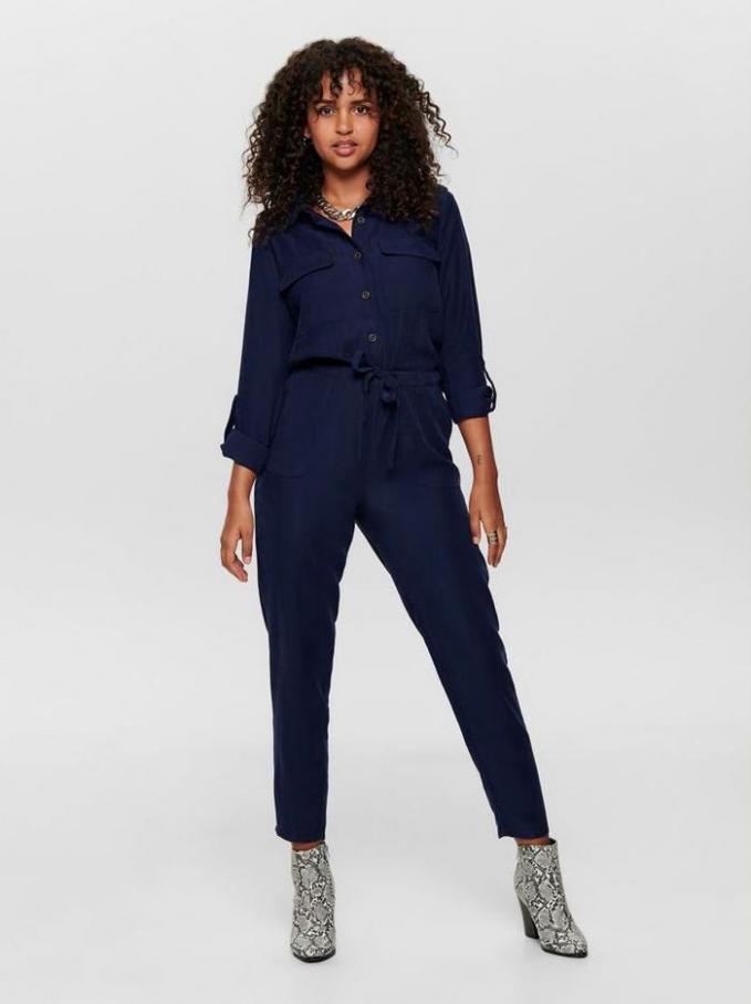  Jumpsuits Collection . Page 4