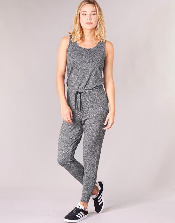  Jumpsuits Collection . Page 8