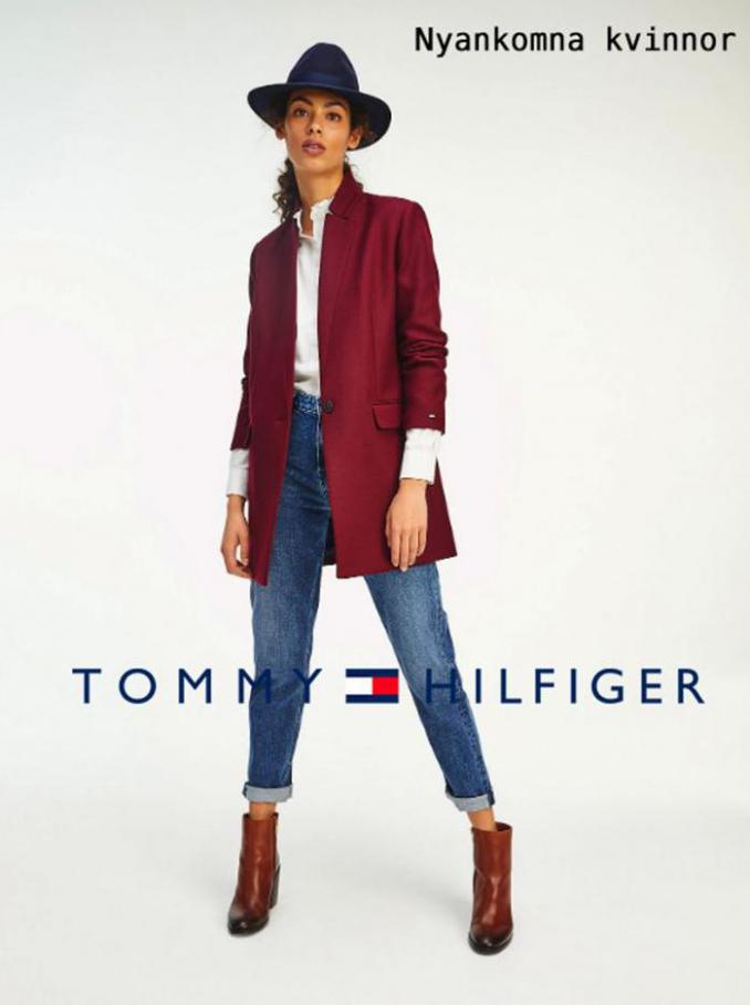 Nyankomna kvinnor . Tommy Hilfiger (2020-11-09-2020-11-09)