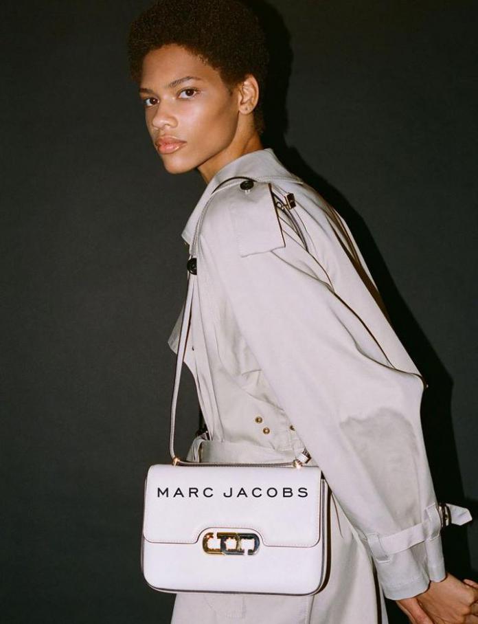 New Trend . Marc Jacobs (2020-12-26-2020-12-26)