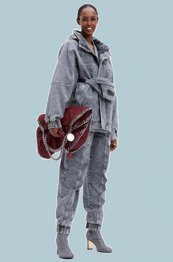  Pre-Fall 2021 . Page 25