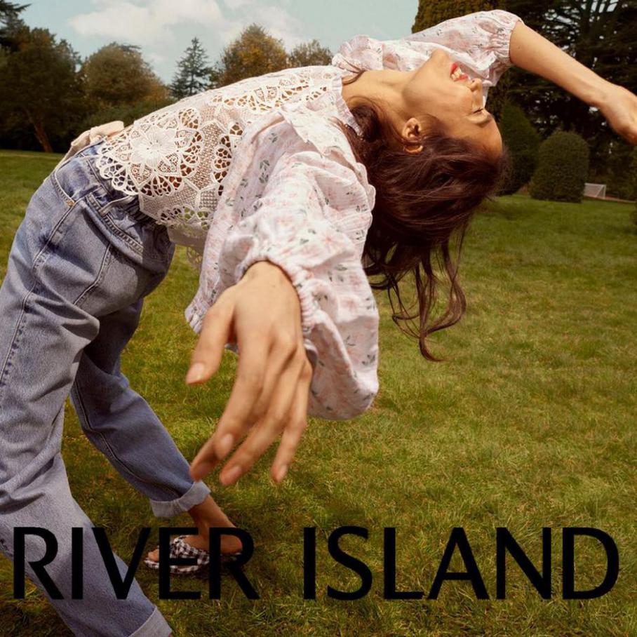 Summer Whites . River Island (2021-07-11-2021-07-11)
