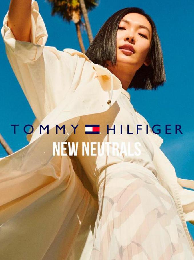 New Neutrals. Tommy Hilfiger (2021-09-01-2021-09-01)