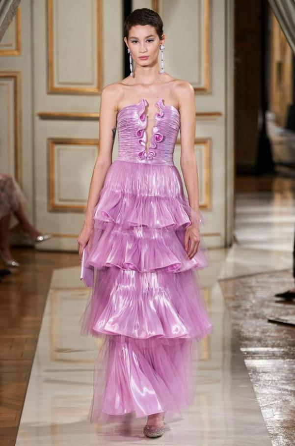 Fall 2021 Couture. Page 27