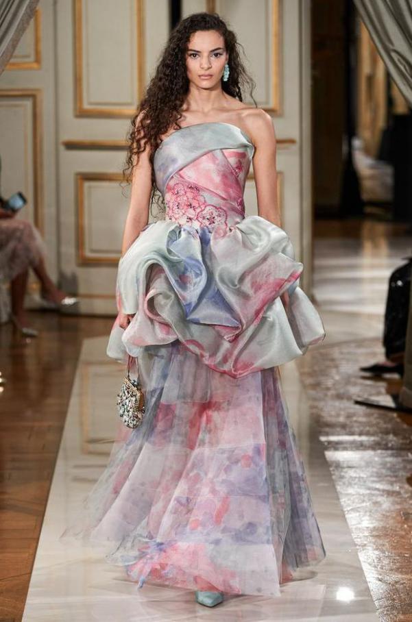 Fall 2021 Couture. Page 40