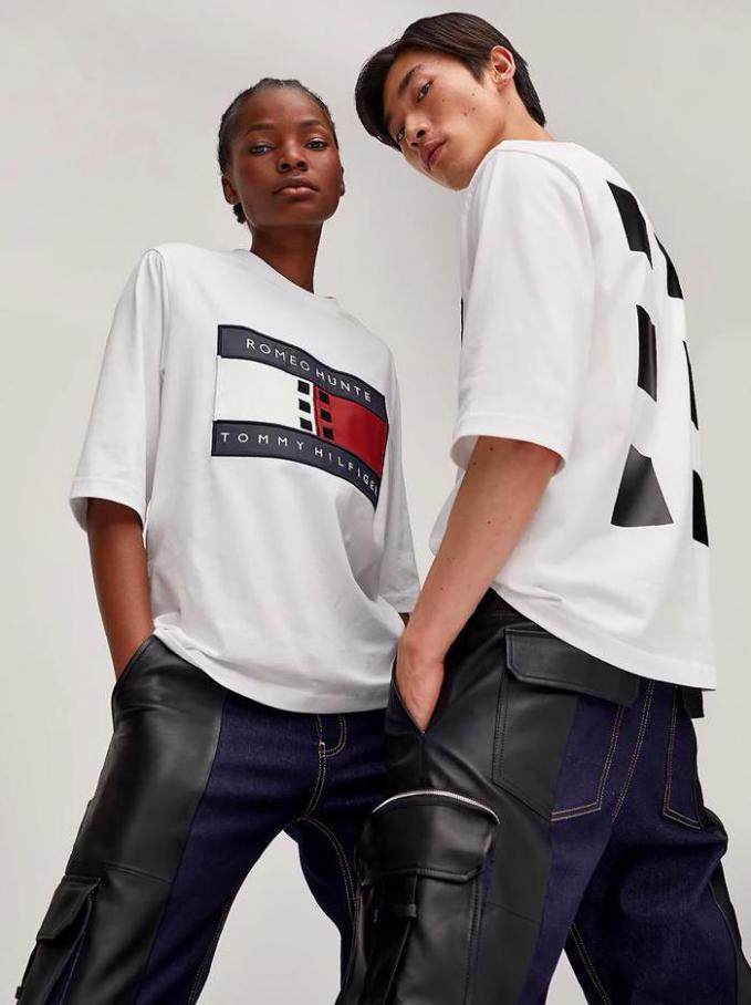Tommy x Romeo. Page 11