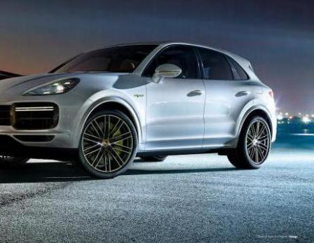 The new Cayenne Turbo S E-Hybrid models. Page 11