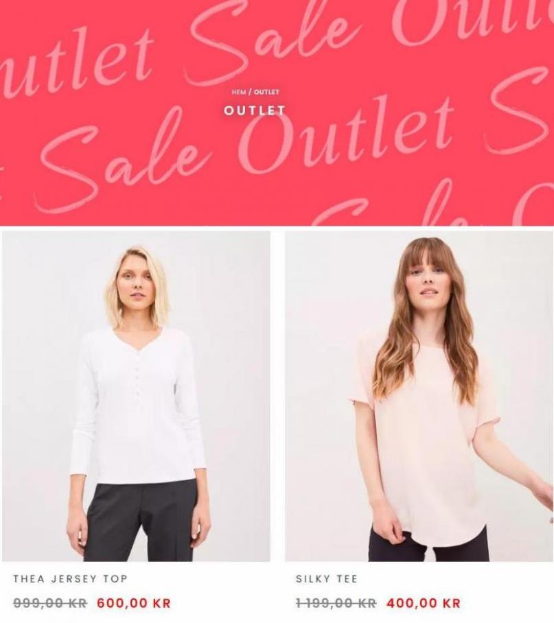 Outlet Sale. Page 17