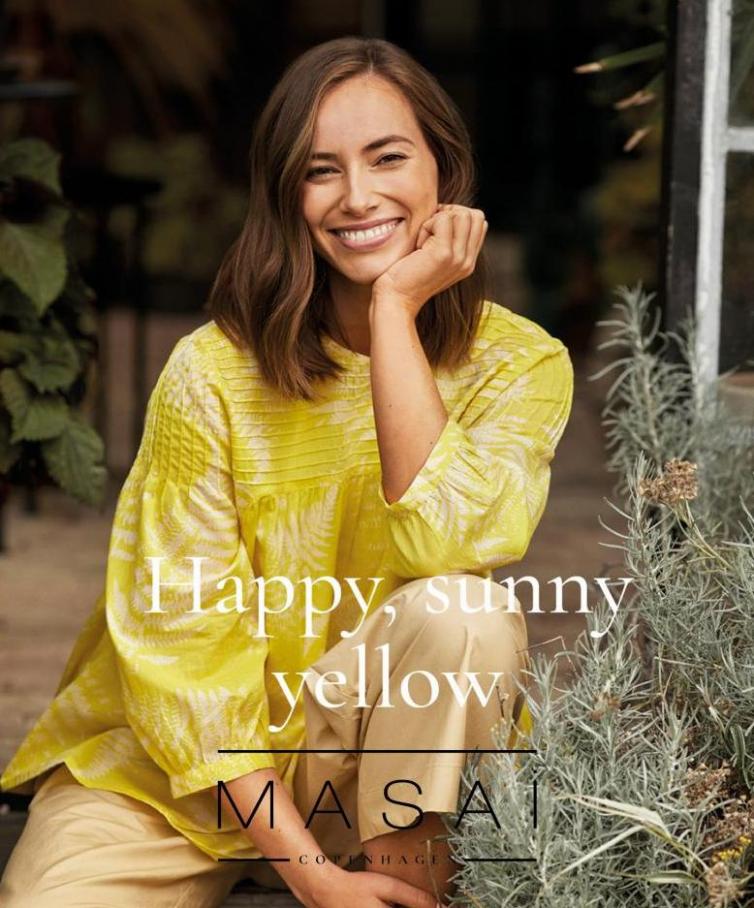 Happy, sunny yellow. Masai (2022-07-23-2022-07-23)