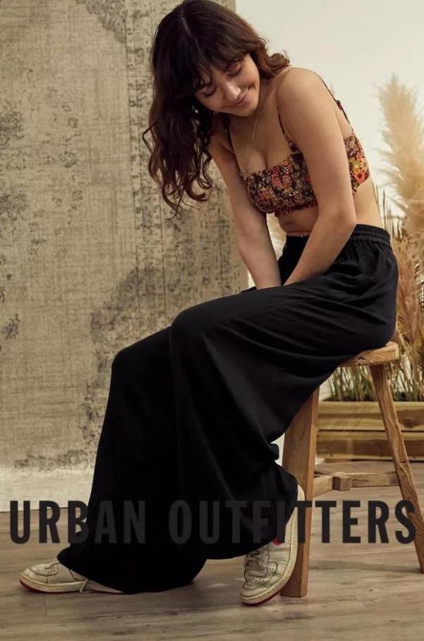 Sommar 2022. Urban Outfitters (2022-09-10-2022-09-10)