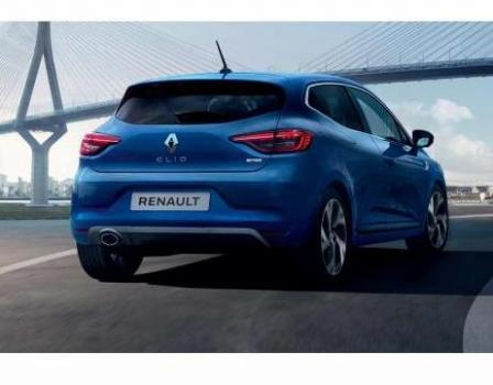Renault Clio. Page 8