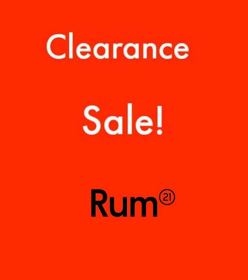 Clearance Sale. Rum 21 (2022-10-03-2022-10-03)
