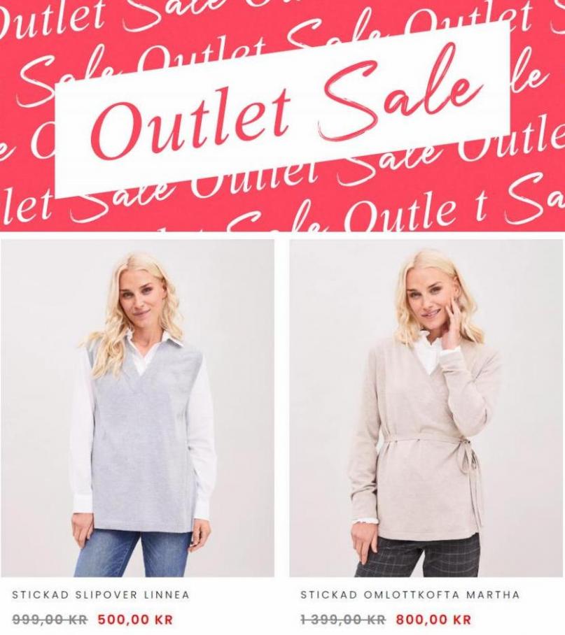 Outlet Sale. Page 11