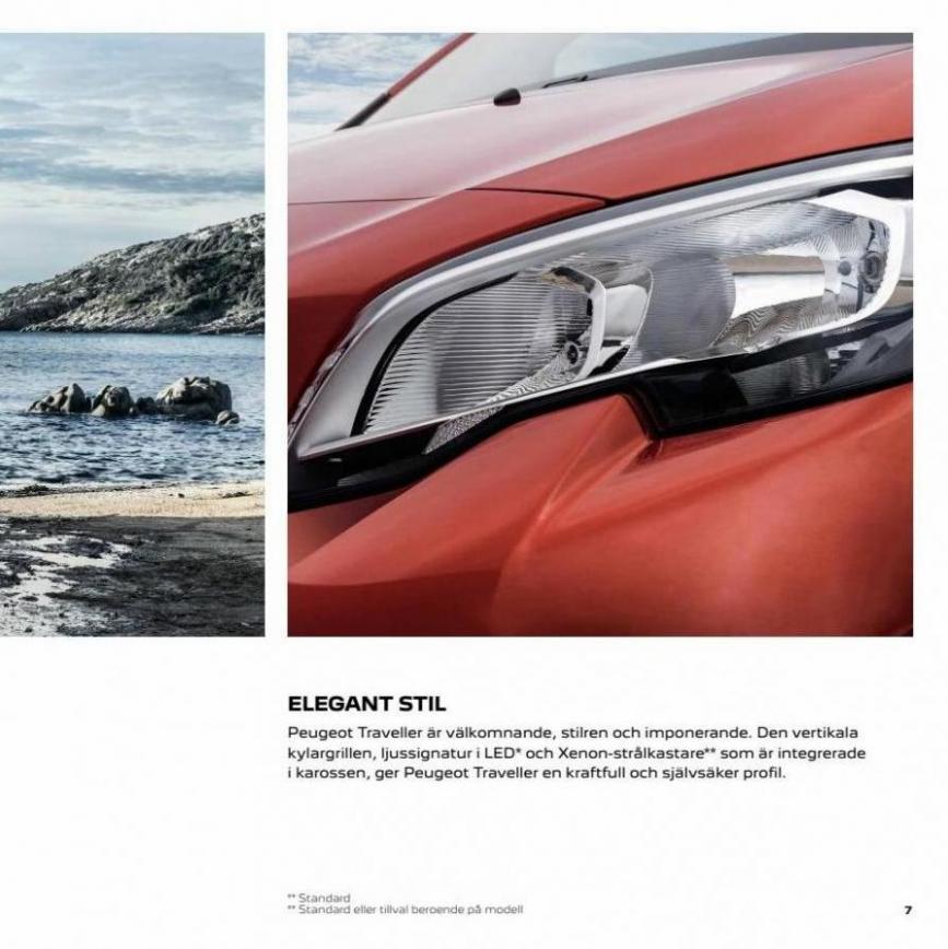 Peugeot e-Traveller. Page 7