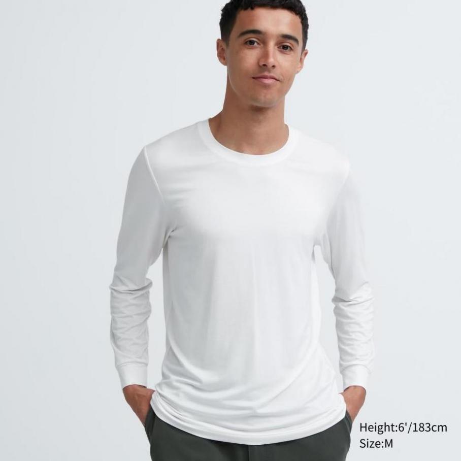 Nyheter T-Shirts Herr Uniqlo. Page 3